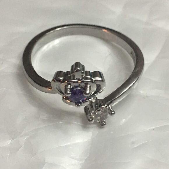 Royal Ring - Picture 6 of 8